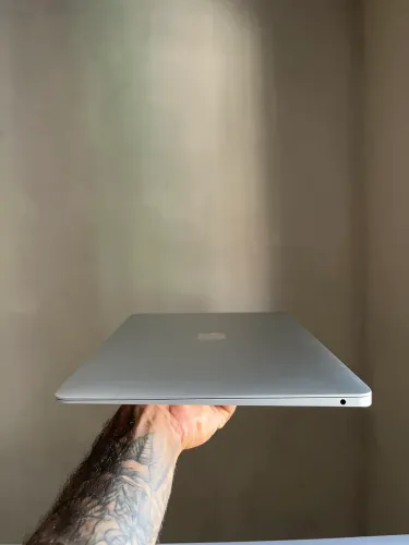 MacBook Air - 2018 Excelente estado