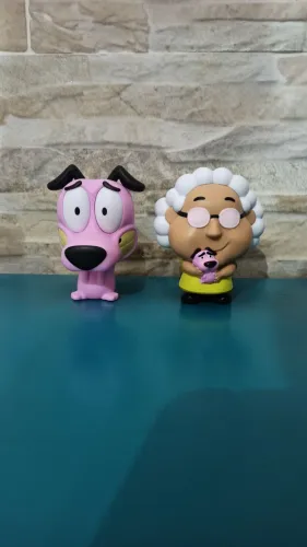 Toys 2 Bonecos Burger King coleção Cartoon Network : Coragem o Cão Covarde & Vovó Muriel  