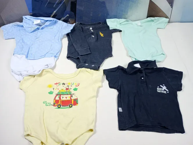 Lote Roupas de Bebê Carter's - 22 Peças Unissex (5 a 12 Meses)