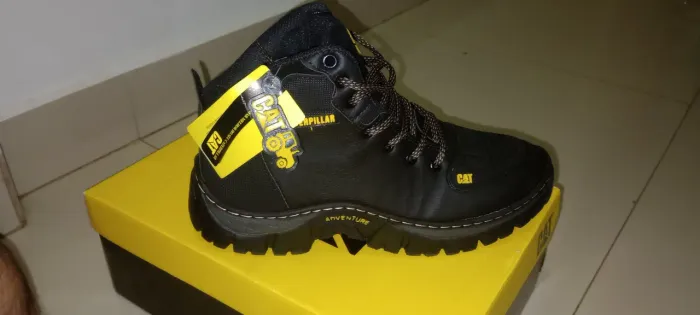 Bota de couro