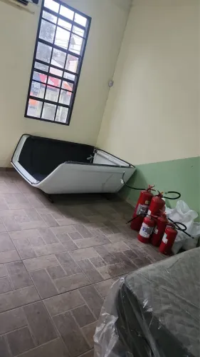 Capota Rígida Para Caçamba Fiat Strada Com Rack Superior