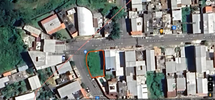 Terreno de Esquina com 245m² - Pronto para Construir (Projetos e Fundação Inclusos)