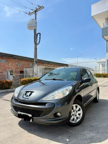 Peugeot 207 XR Sport 1.4 Flex 8V 5P 2010