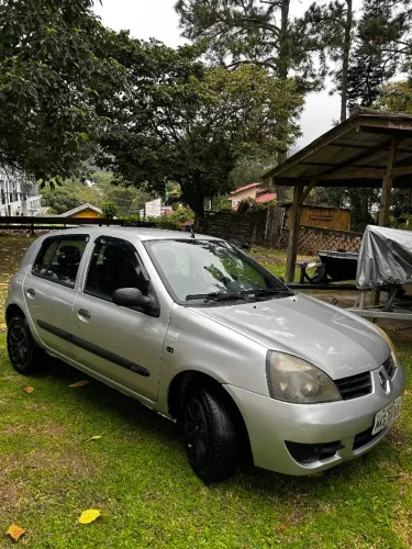 Renault Clio Hi-flex 1.0 16V 5P 2012