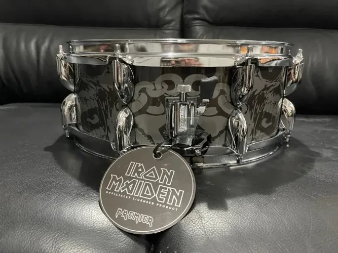 Caixa Premier 14x5,5 (Iron Maiden) Up the Irons!