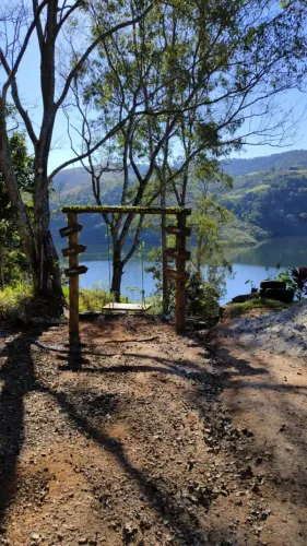 Chácara à Venda - Seu Paraíso Particular Espera por Você!