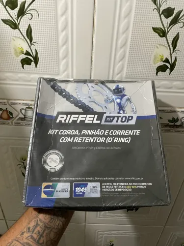 KIT RELAÇÃO TRANSMISSÃO NINJA 250/300 Z400 Z300 C/RETENTOR RIFFEL LACRADO