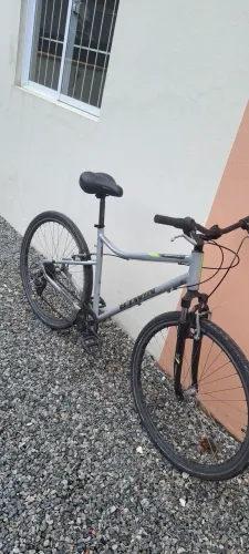 BICICLETA DECATHLON ARO 29