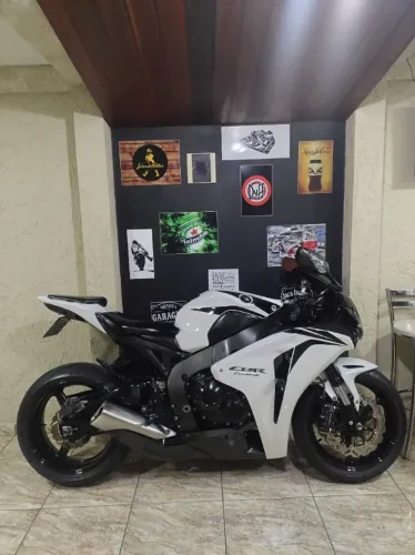 Cbr 1000rr raridade