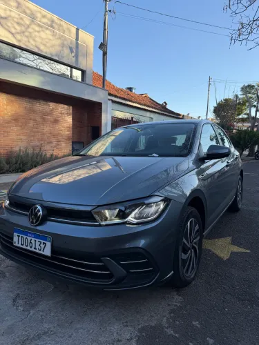 Volkswagen Polo Highline TSI 1.0 Flex 12V Aut. 2025