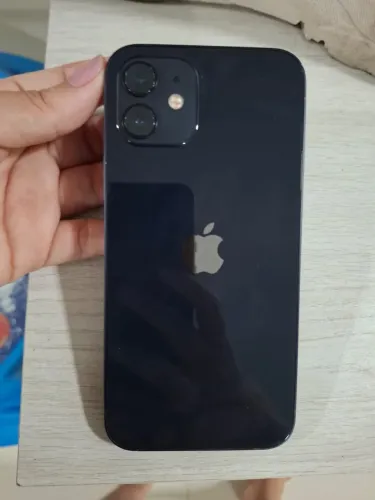 iPhone 12