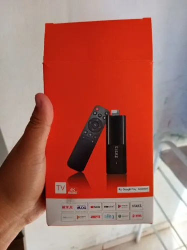 Vendo Stick que transforma sua tv em smart