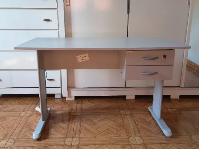 Venda Mesa de escritório e de estudos
