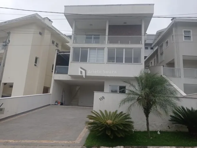 Casa em Condomínio para Locação em Arujá, Residencial Real Park, 4 dormitórios, 3 suítes,