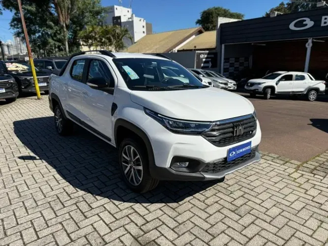 Fiat Strada Volcano 1.3 Flex 8V CD 2026