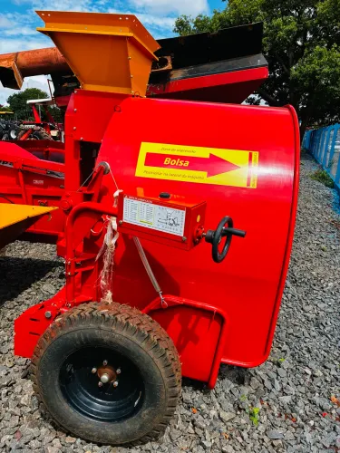 Embutidora graos Marca JM MODELO JMEG420 ano 2023 sem Uso