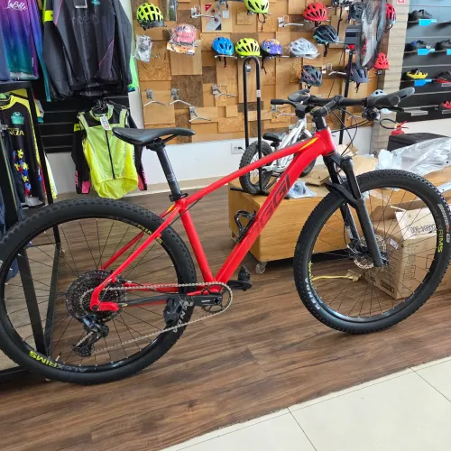 Bicicleta MTB oggi 7.5 tamanho 17 Sram NX/gx Manitou machete comp