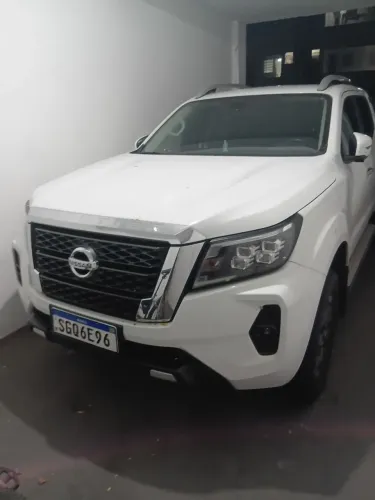 Nissan Frontier XE CD 4X4 2.3 Bi-TB Diesel Aut. 2023