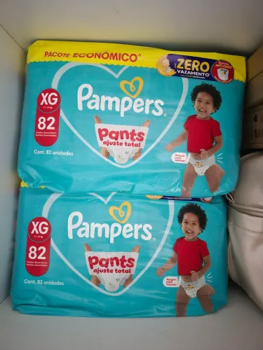 Fralda pampers pants XG 120,00 CADA