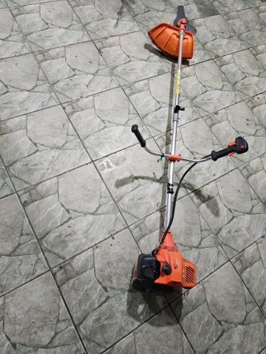 Maquina Roçadeira