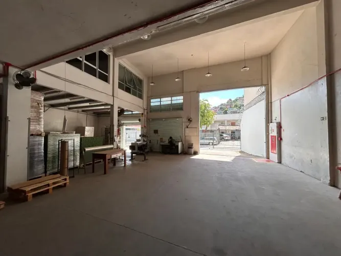 Imóvel para venda com 1.545 m² com 7 Salas em Consolação - Vitória - ES