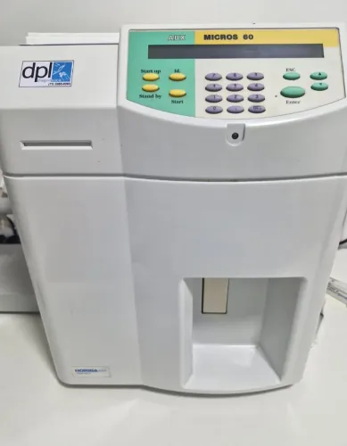 ABX Micros60, Centrífuga Kasvi, Microscópio Infinity e Estufa de secagem Odontobras
