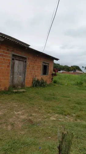 Vende-se casa
