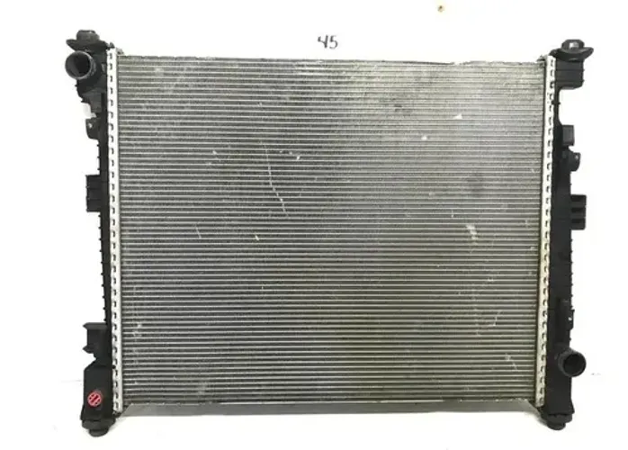 Radiador De Água Jeep Grand Cherokee 2014