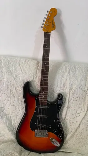Guitarra Tagima 635