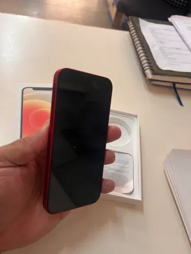 IPhone 13 128gb vermelho