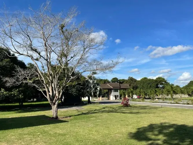 Lote 700m² Condomínio Fechado Aldeia - Açude da Pedra