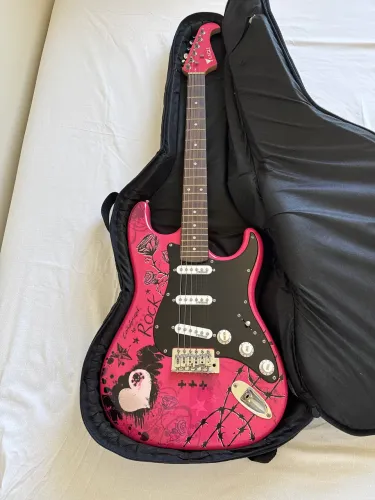 Guitarra Eagle EGP -10 rosa