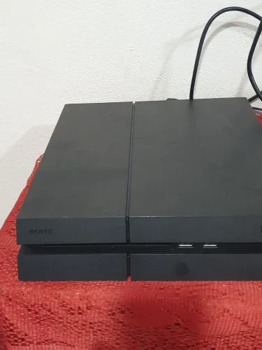 Ps4 com defeito ligava desliga 