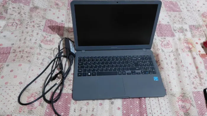 Notebook 14 polegada 500$$ reais barato devido eu já ter um computador 