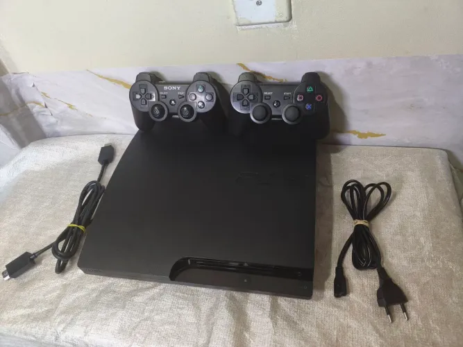 Ps3 slim desbloqueado com muito jogos/aceito cartão ate 18x