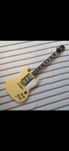 Guitarra Epiphone SG Custom by Gibson