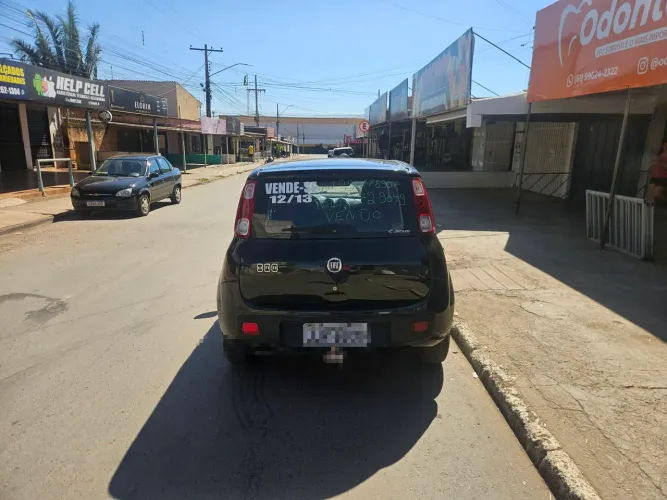 Fiat Uno Vivace/rua 1.0 EVO Fire Flex 8V 5P 2013