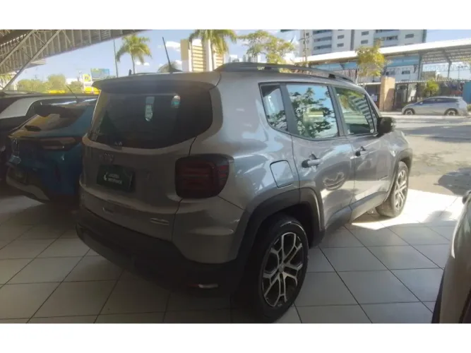 Jeep Renegade Long. T270 1.3 TB 4X2 Flex Aut. 2024