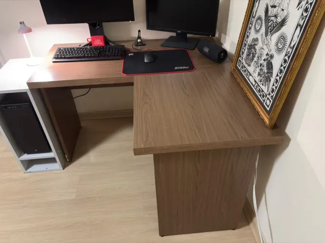 Mesa em L