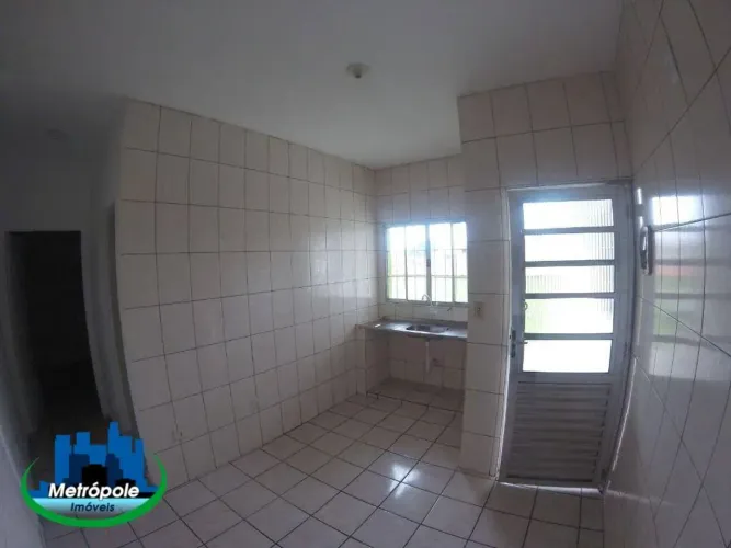 Casa com 2 dormitórios para alugar, 50 m² por R$ 1.550,00/mês - Jardim Nova Taboão - Guaru