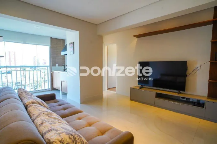 Apartamento Residencial 77m² com 2 Dorms (1 Suíte), 2 Varandas Gourmet e 2 Vagas em Santo 