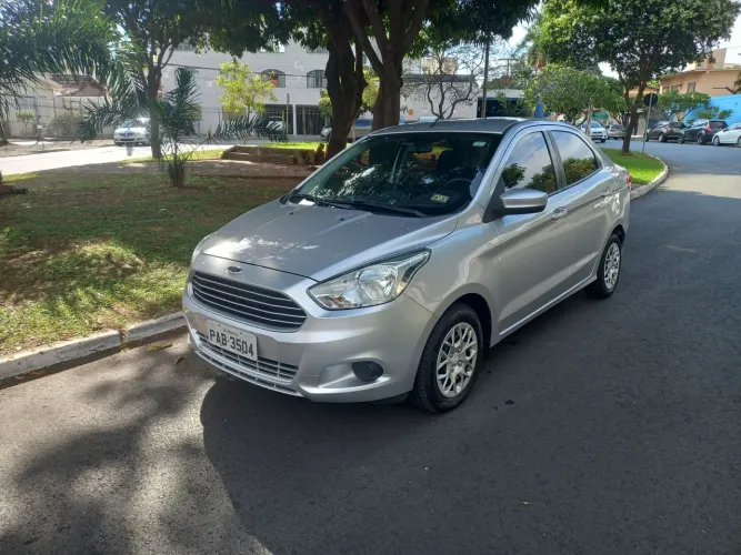 Ford KA+ Sedan 1.0 Tivct Flex 4P 2015