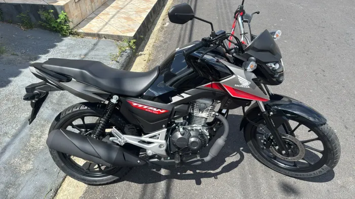 Vendo ou alugo moto titan 160