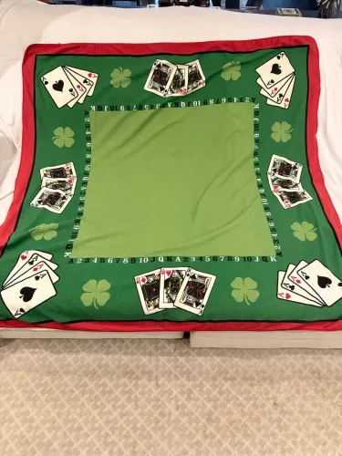 Toalha de Mesa (jogo de cartas - baralho) 1.55 m x 1.55 m