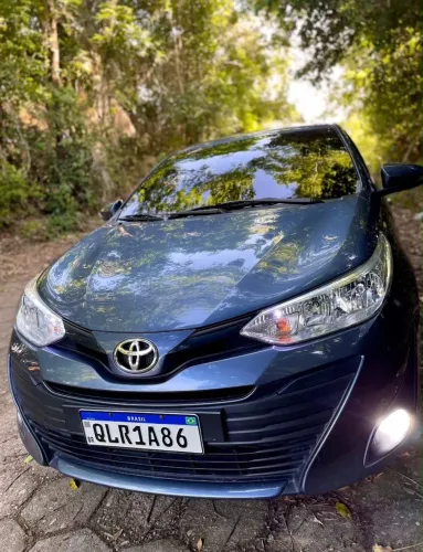 Toyota Yaris XL Sedan 1.5 Flex 16V 4P Mec. 2019