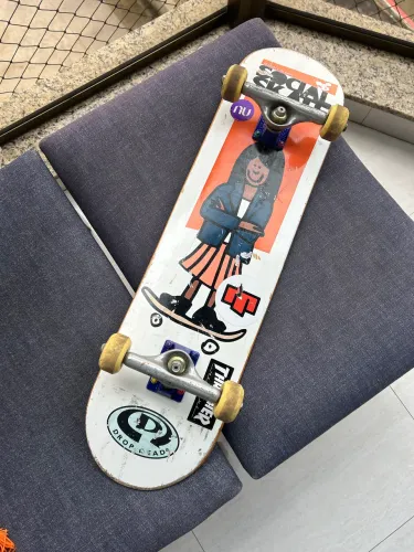 Skate Drop Dead completo 