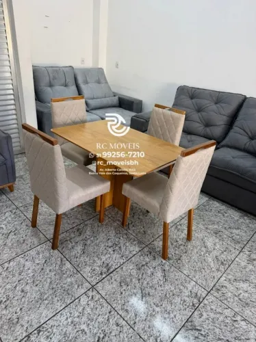 Mesa de jantar 1,20x0,80 tampo Amadeirado + 4 Cadeiras Madeira maciça