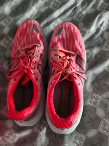 Tênis New balance Balos