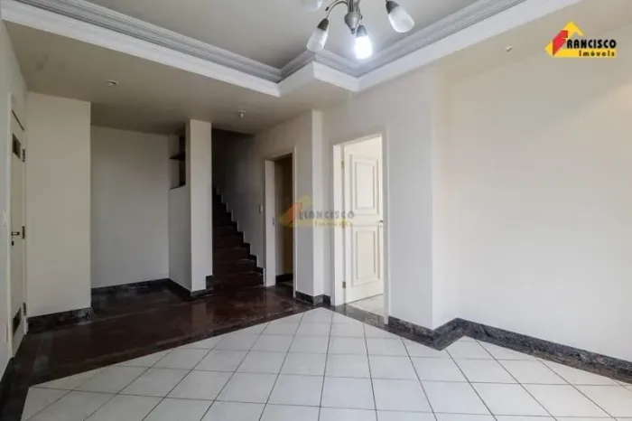 Casa à venda, 5 quartos, 1 suíte, 5 vagas, Bom Pastor - Divinópolis/MG