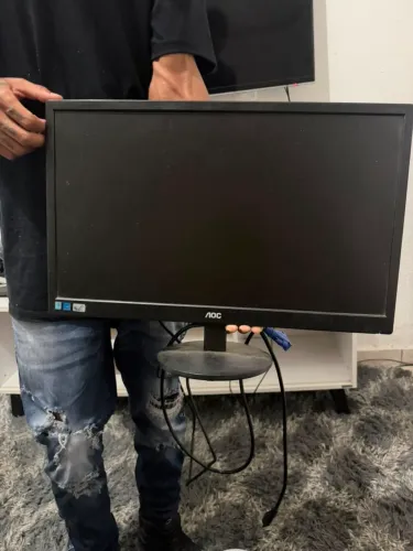 Monitor AOC